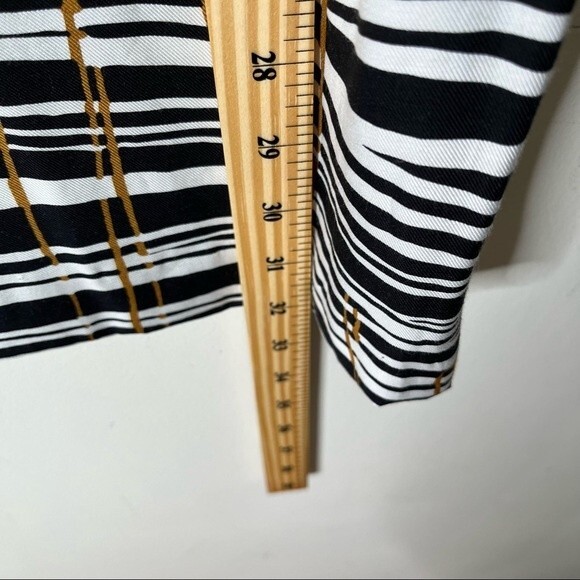 Welcome to my closet! - Picture 11 of 13